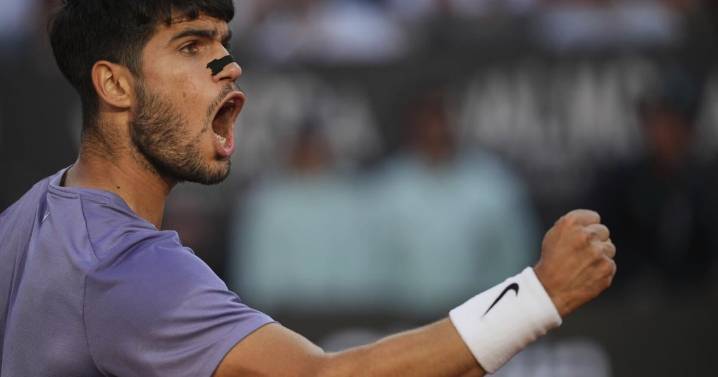 Alcaraz se corona en el Abierto de Cincinnati tras retiro de Sinner por enfermedad