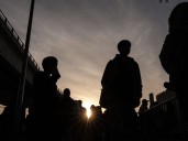 Solicitantes de asilo creían que cumplían las normas. Ahora, a algunos se les pide que empiecen de nuevo