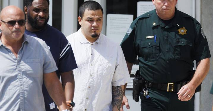 Back home in Maryland, Kilmar Abrego Garcia faces deportation again as he reports to ICE office