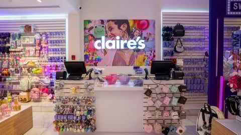 Claire’s identifies 700 stores for closure; warns it could wind down U.S operations
