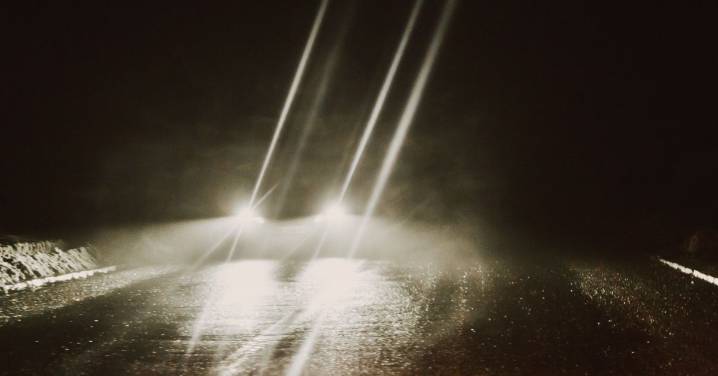 Are Bright Lights Bad for Your Eyes?
