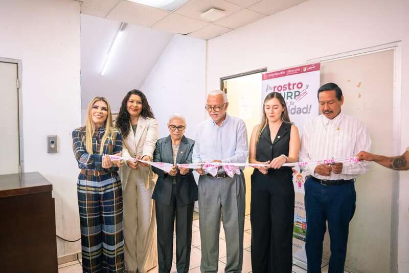 Modernizan Miguel Ángel Navarro y Beatriz Estrada los servicios del Registro Civil