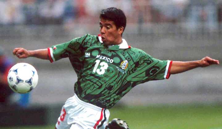 “Ahí voy a jugar un día”: La promesa de Pavel Pardo a su papá de estar en un Mundial con México
