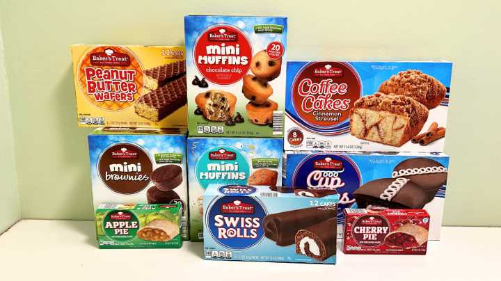 6 Aldi Pre-Packaged Bakery Treats You Should Get (And 3 You Shouldn't)