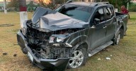 Camioneta derriba luminarias en El Mante; daños superan los 120 mil pesos