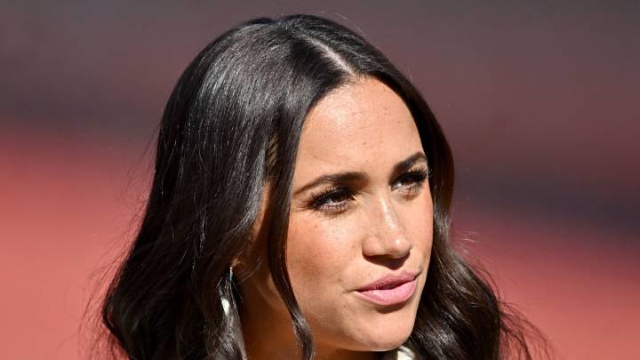 Meghan Markle forced to clarify her Sussex name change - months after Mindy Kaling controversy