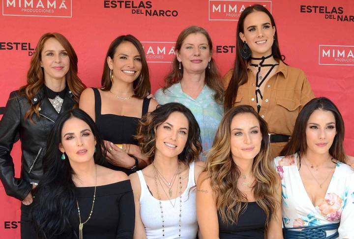 ¡Famosa actriz de telenovelas pasa por quirófano y se quita los implantes mamarios!