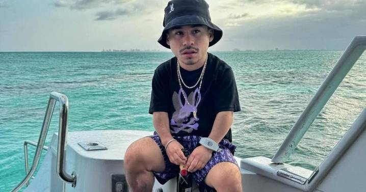 Conmovido, Abelito le manda mensaje a su novia: 'Te extraño mucho'