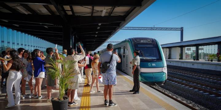 ¿Por qué se descarriló el vagón en estación Izamal? Director del Tren Maya lo explica: así ocurrió el accidente