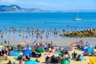 UK to get glimpse of 30°C heat over Bank Holiday before Hurricane Erin rolls in