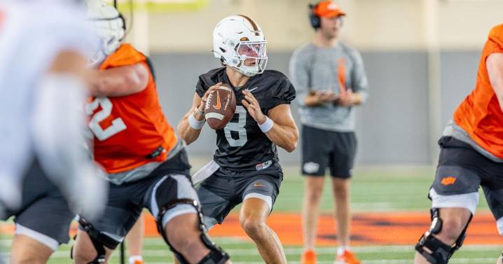 Report: Hauss Hejny named Oklahoma State's starting quarterback for season opener