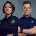 Angela Bassett on Peter Krause 9