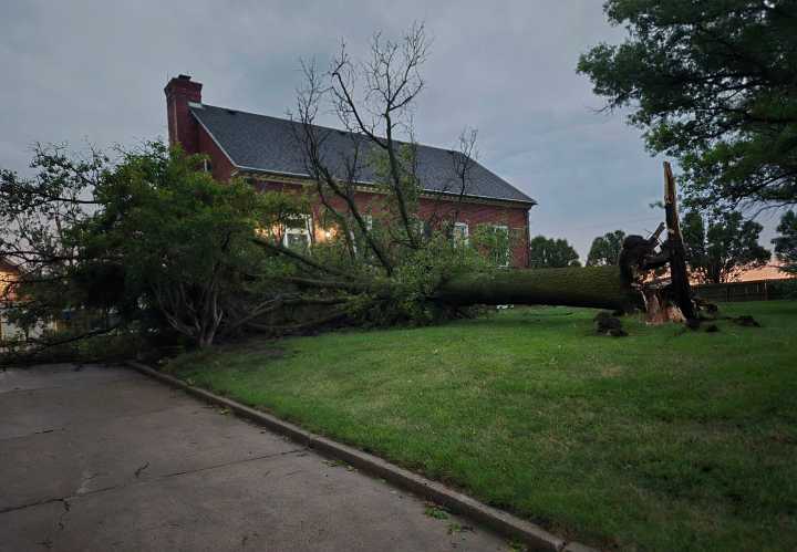 City provides update after severe thunderstorm rips through Lincoln