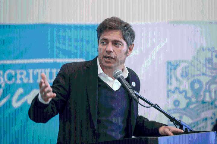 Kicillof acusó a Milei de iniciar una «campaña roñosa»