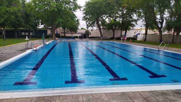 Donde reina la paz y el bullicio escasea: cuatro de las piscinas más tranquilas y menos concurridas de Sevilla
