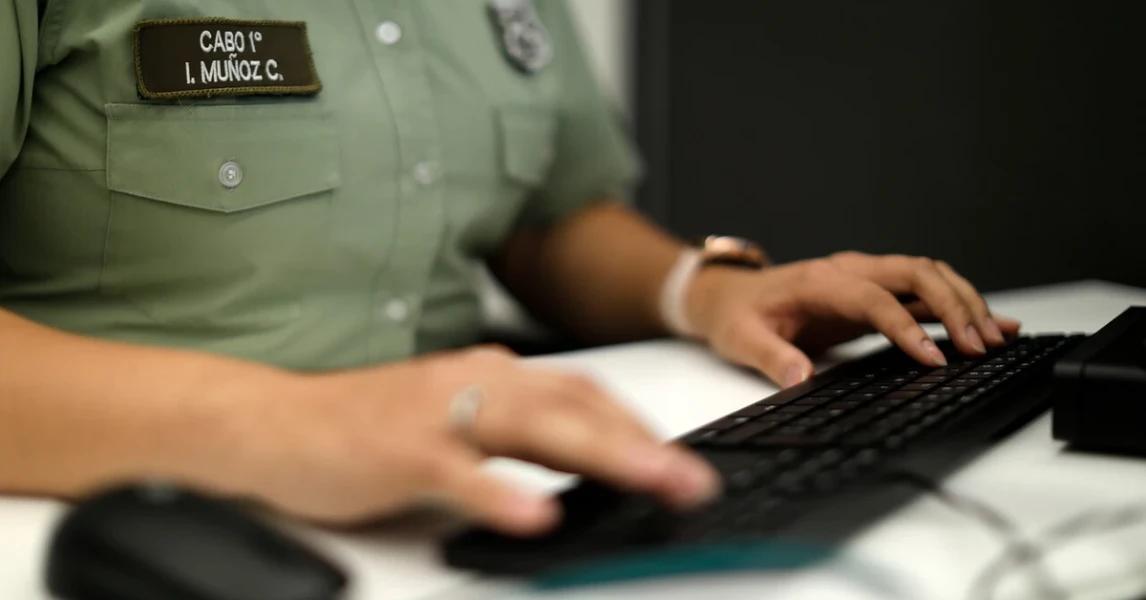 Carabinera fue dada de baja por diagnósticos psiquiátricos y apeló: Suprema ordena nueva evaluación por contradicciones
