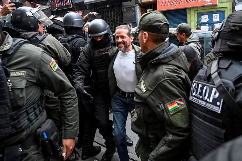 Jailed Bolivian right-wing governor Camacho is granted house arrest