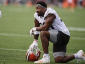 Myles Garrett avoids speeding ticket questions, focuses on Browns defense