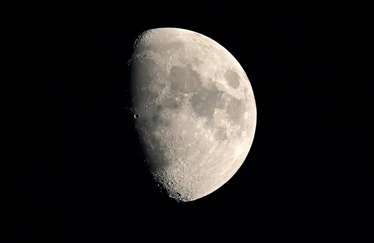NASA Wants U.S. To Be The First Nation To Put Nuclear Reactor On The Moon