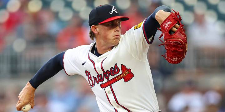 Hurston Waldrep logs seven scoreless innings against White Sox
