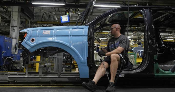 Ford invertirá casi $2.000 millones en planta de Kentucky para fabricar vehículos eléctricos