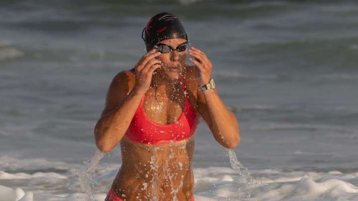 Lake Michigan swim risks could be high this weekend. When to stay out of the water