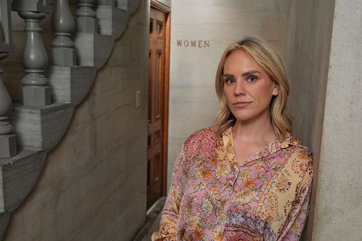Women lawmakers in state capitols nationwide fight for 'potty parity'