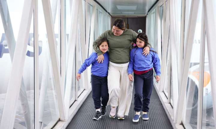 Llegan 184 venezolanos repatriados desde Texas