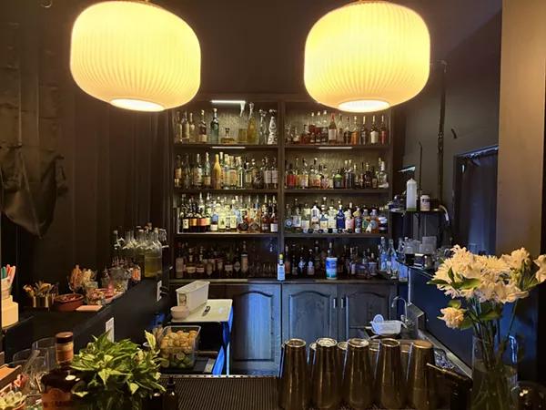 This Week in Cleveland Food News: A Members-Only Bar, a Lakewood Sweets Expansion and More