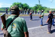 Indígenas de Ayutla se ‘levantan en armas’ tras masacre de 13 miembros de la UPOEG