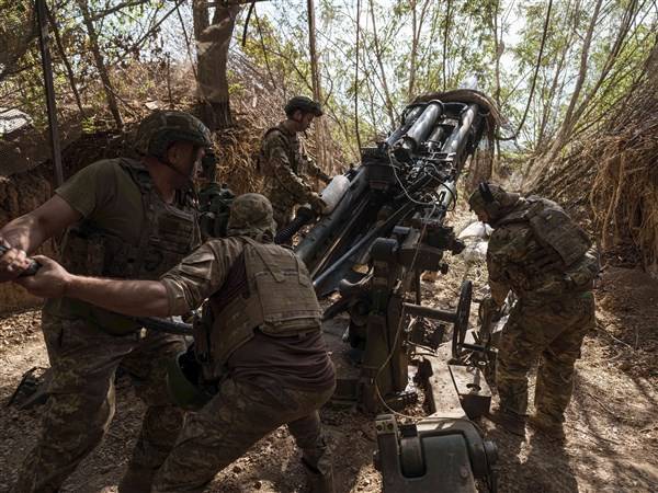 Ukrainian troops have little hope for peace as Trump's deadline for Russia arrives