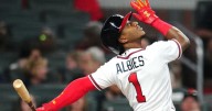Ozzie Albies brilla en paliza de los Bravos sobre los Marlins