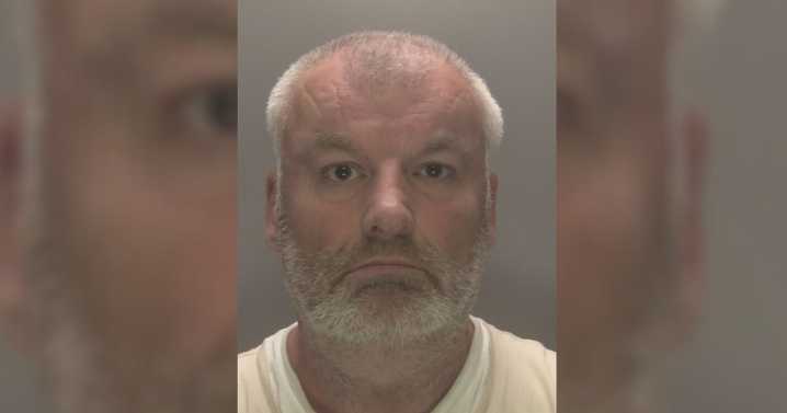 'Mindless' Leicestershire man made multiple hoax bomb threats to police