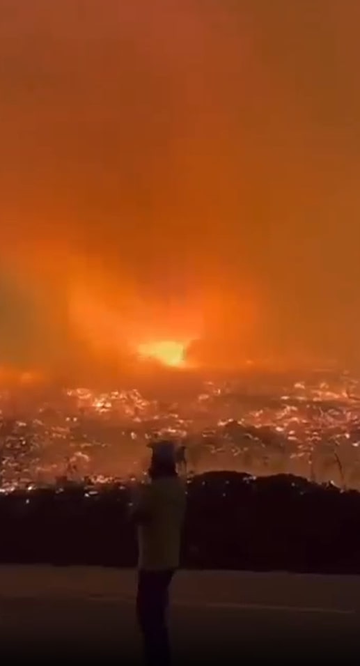 Terrifying moment FIRENANDO is whipped up in deadly Portugal fires as mayor killed in inferno