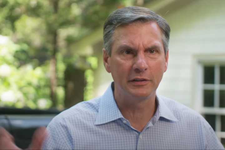 Former football coach Derek Dooley steps onto Georgia Senate field