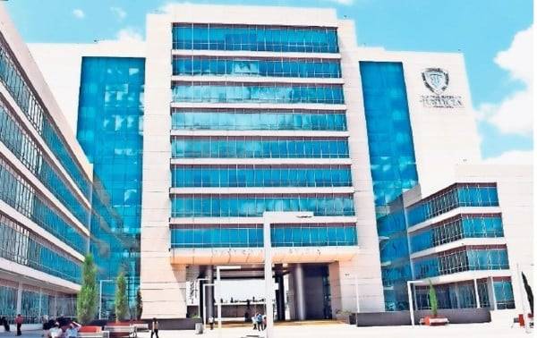 Suspenden plazos legales por cambios en el TSJ