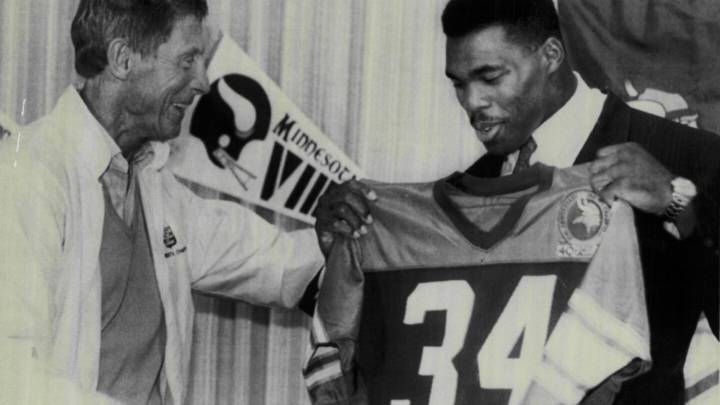 Jerry Jones compares the Micah Parsons trade to the Herschel Walker trade