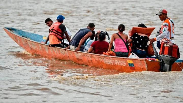 Migración: Autoridades de Trinidad y Tobago detuvieron embarcación con 20 migrantes venezolanos