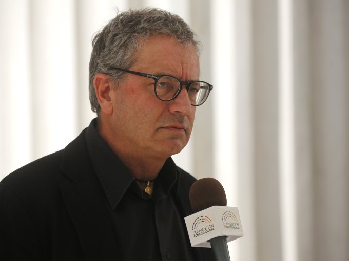 Ex convencional Bernardo Fontaine se suma al equipo de José Antonio Kast
