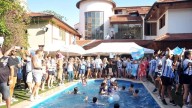 García Furfaro compró la casa de Maradona e invitó a sus vecinos a ver el Mundial 2022