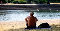 Heat health alert for East Midlands extended into next week as temperatures continue to soar