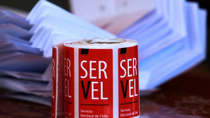 Senadores aprobaron aumento de exigencias a los partidos políticos