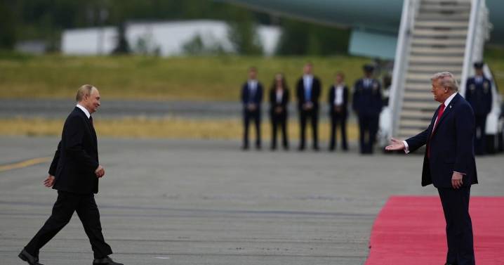 Photos of the Putin-Trump summit in Alaska