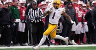 Minnesota's trend-bucking embrace of the pass will be tested as Drake Lindsey succeeds Max Brosmer