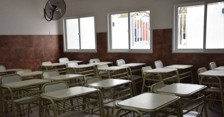 Sitepsa mantiene el paro docente y el Gobierno ratifica los descuentos