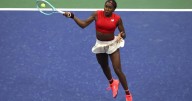 Coco Gauff sufre pero supera la primera ronda en el US Open
