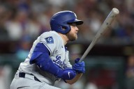 Dodgers lose Max Muncy to rib injury again