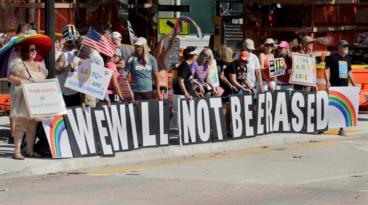 Fort Lauderdale advocates fight back to preserve rainbow street art