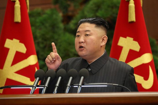 Kim Jong Un and Vladimir Putin to visit China for military parade