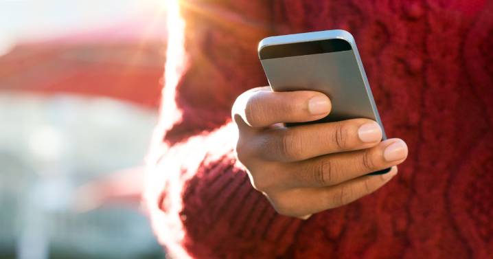 All UK mobiles to be sent emergency alert on this date